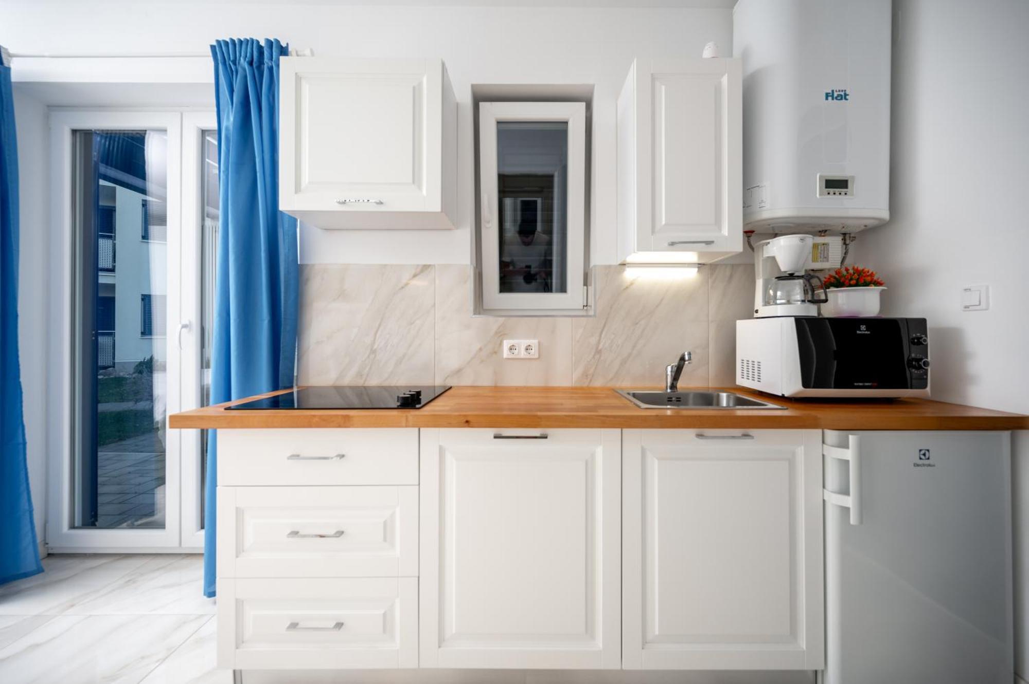 Adorami Apartments باشْكا المظهر الخارجي الصورة